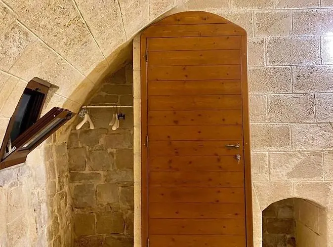 Arco 166 Stanza Privata